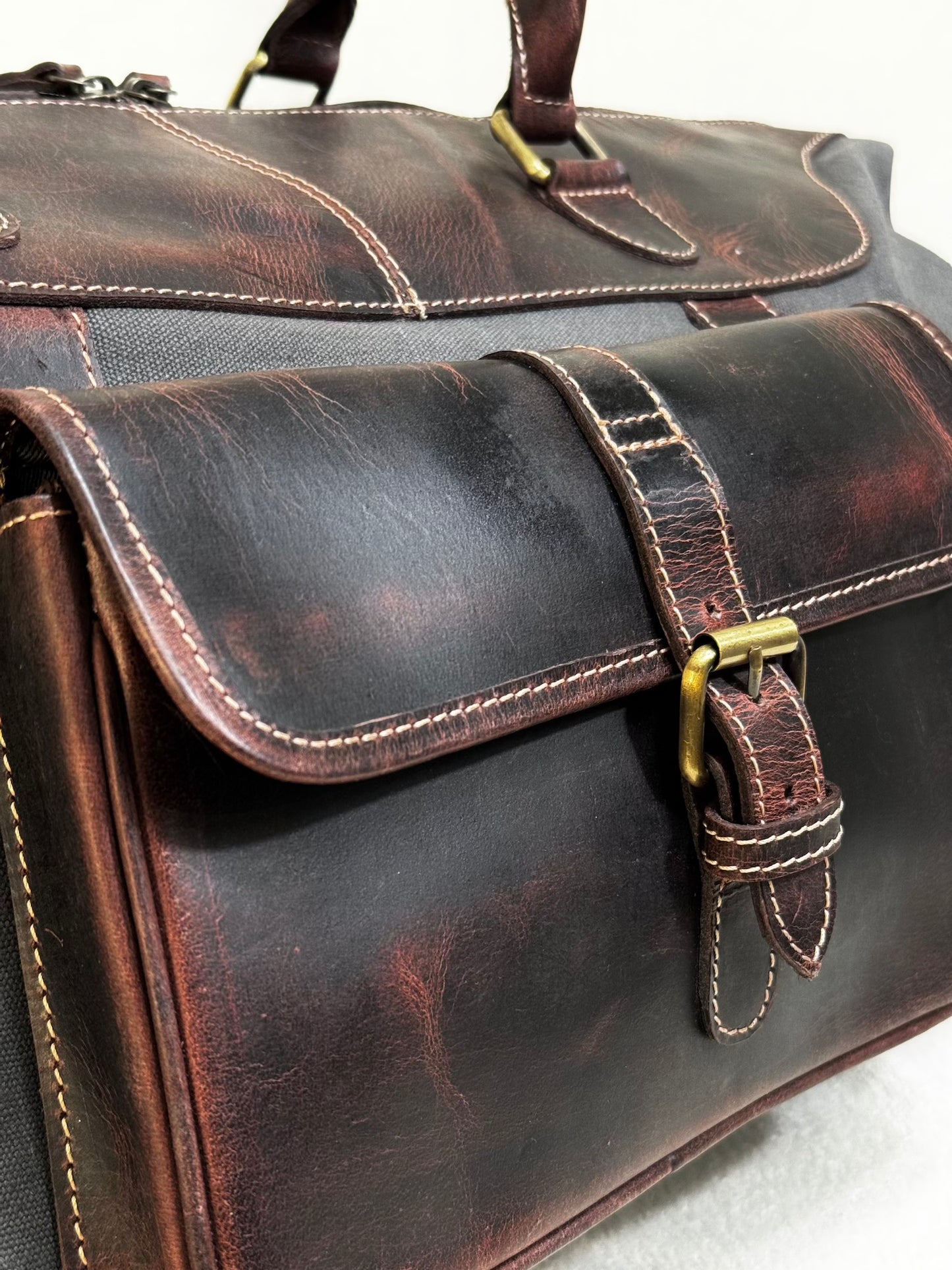 The Como Carry-On