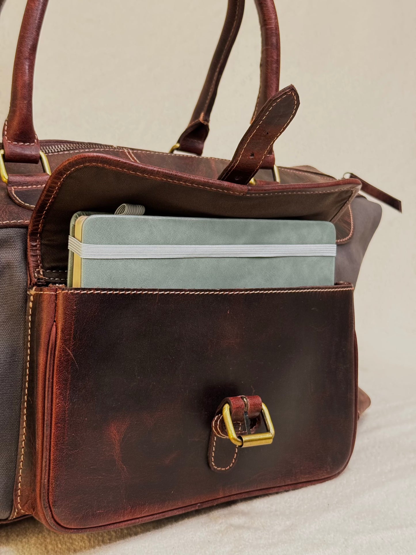The Como Carry-On